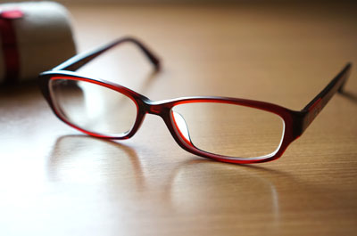 情熱の赤フレーム（外出用）①